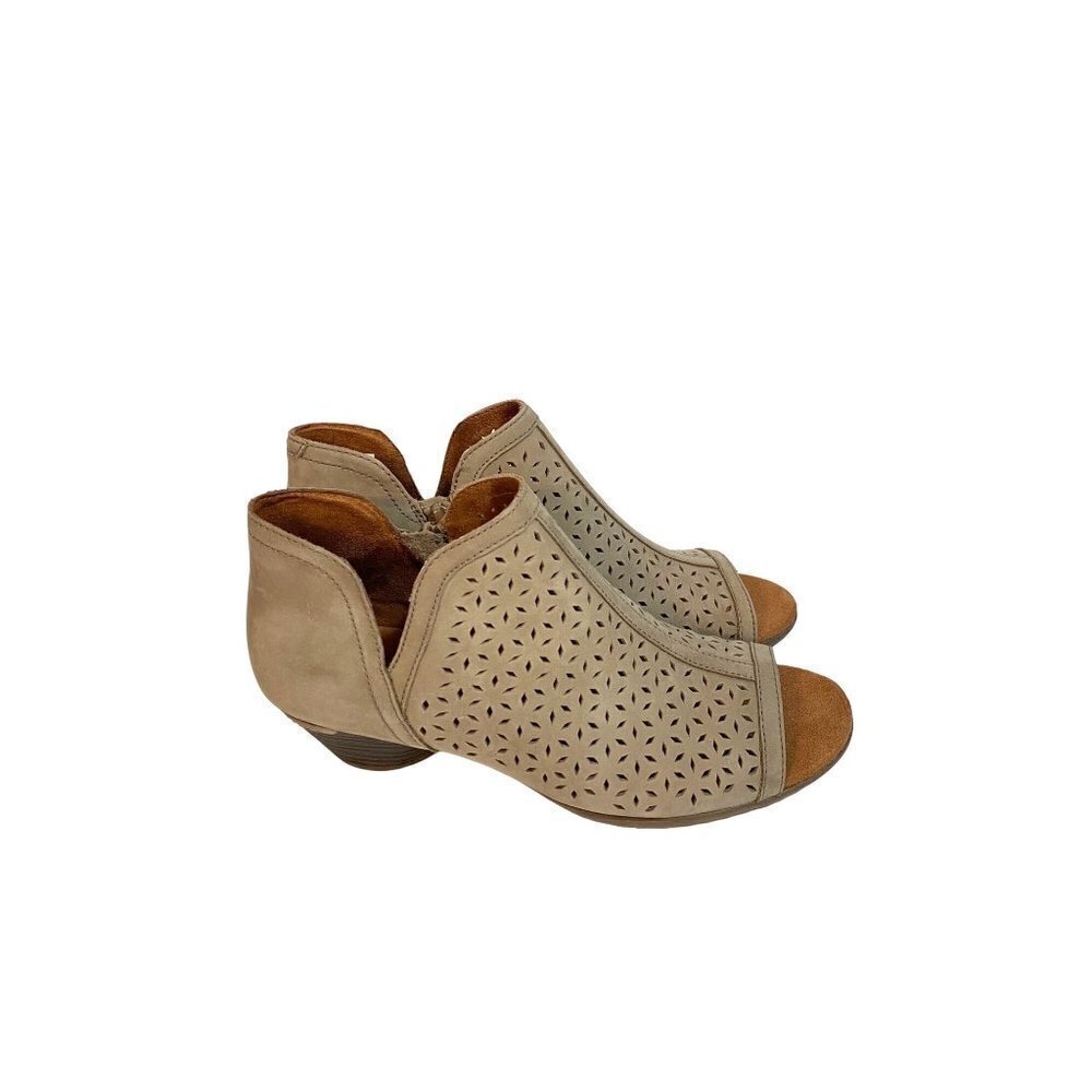 COBB HILL Women's LAUREL Open-Toe Booties Laser-Cut Taupe 8‎ M